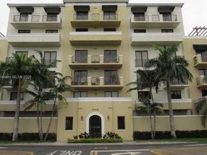 8430 SW 8th St 606B, Miami FL 33144