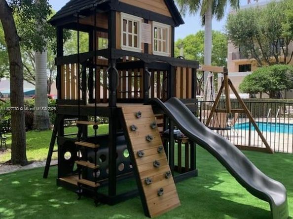 8430 SW 8th St 606B, Miami FL 33144