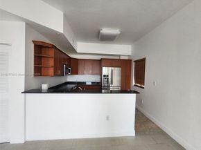 8430 SW 8th St 606B, Miami FL 33144