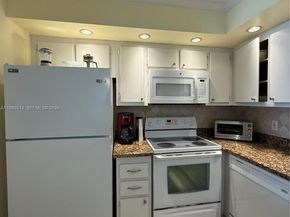 127 Tuscany B 127, Delray Beach FL 33446