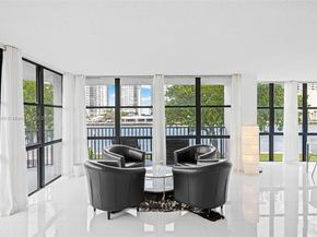 800 Parkview Dr 221, Hallandale Beach FL 33009