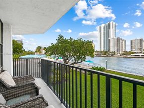 800 Parkview Dr 221, Hallandale Beach FL 33009