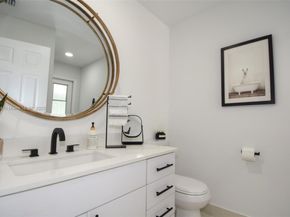 1360 NW 108th Ave, Coral Springs FL 33071