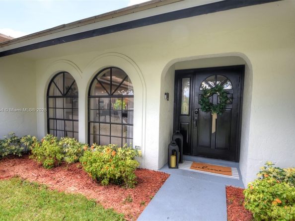 1360 NW 108th Ave, Coral Springs FL 33071