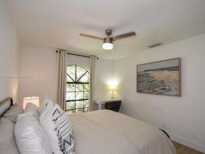1360 NW 108th Ave, Coral Springs FL 33071