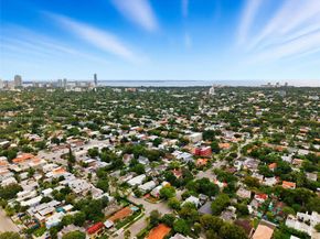 1720 SW 12th St, Miami FL 33135