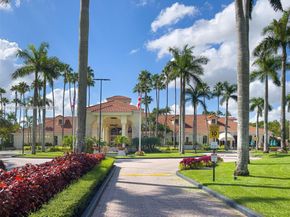 9725 NW 52nd St 213, Doral FL 33178