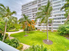 1160 N Federal Hwy 213, Fort Lauderdale FL 33304