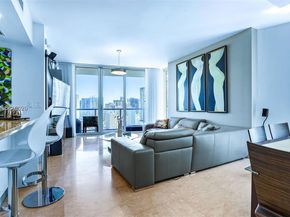 185 SW 7 th street 2911, Miami FL 33130