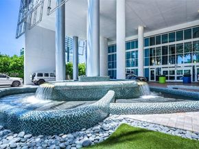 185 SW 7 th street 2911, Miami FL 33130