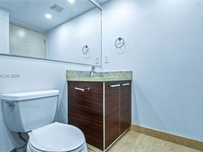 185 SW 7 th street 2911, Miami FL 33130