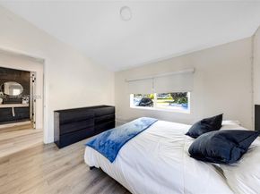 907 N Park Rd, Hollywood FL 33021