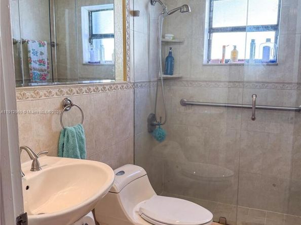 11321 SW 162nd Ter, Miami FL 33157