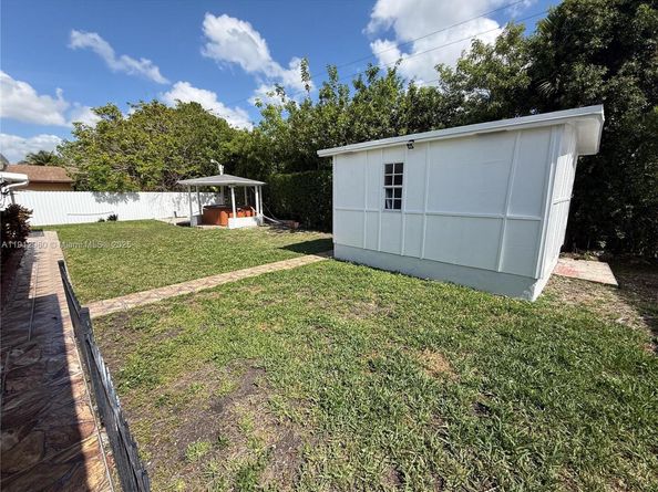 11321 SW 162nd Ter, Miami FL 33157