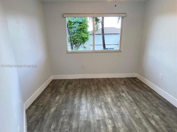 8755 SW 152nd Ave 166, Miami FL 33193