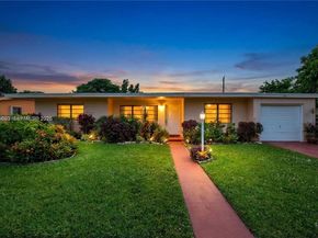 1140 NE 204th St, Miami FL 33179