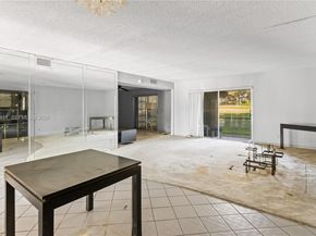 271 S Hollybrook Dr 51106, Pembroke Pines FL 33025