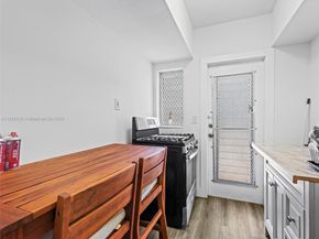 1060 Pennsylvania Ave 4, Miami Beach FL 33139