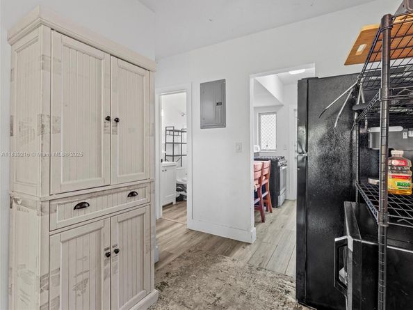 1060 Pennsylvania Ave 4, Miami Beach FL 33139
