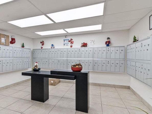 14250 SW 62nd St 505, Miami FL 33183