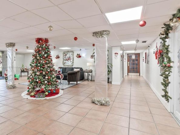 14250 SW 62nd St 505, Miami FL 33183