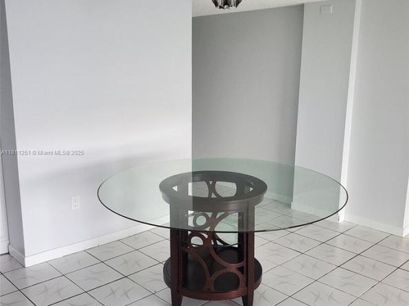 14250 SW 62nd St 505, Miami FL 33183