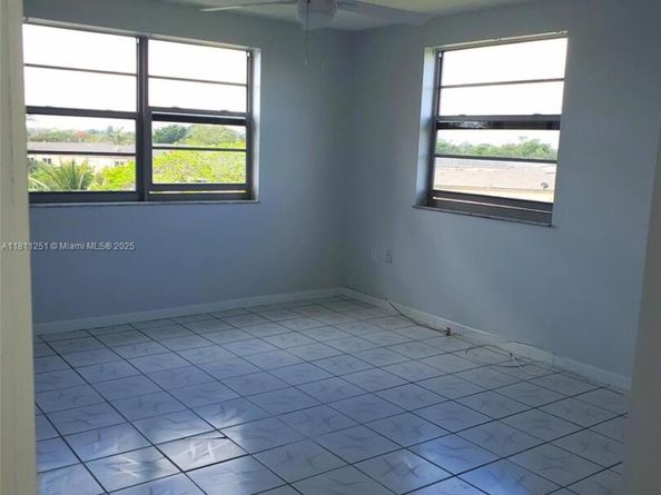 14250 SW 62nd St 505, Miami FL 33183