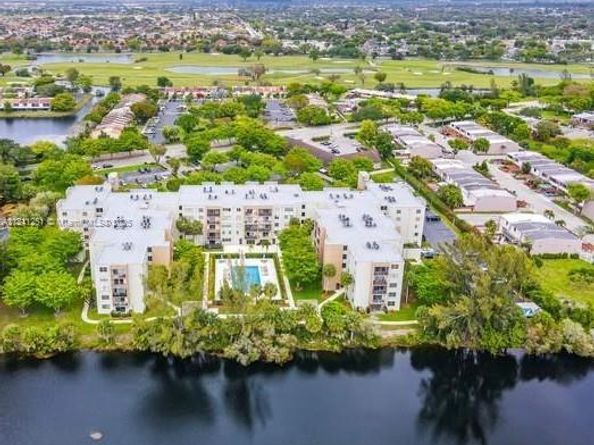 14250 SW 62nd St 505, Miami FL 33183