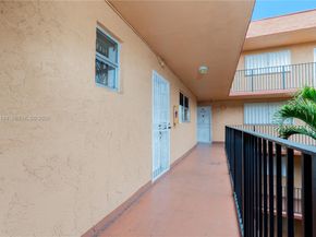 1910 W 56th St 3321, Hialeah FL 33012