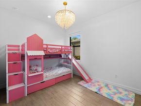 2715 Primrose Pl, Oakland Park FL 33309