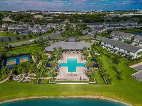 2715 Primrose Pl, Oakland Park FL 33309