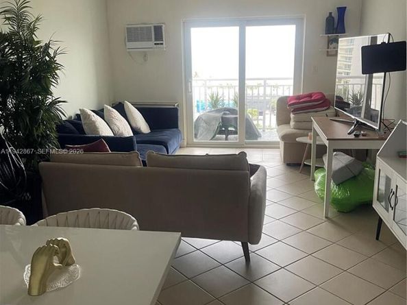 200 S Birch Rd 1111, Fort Lauderdale FL 33316