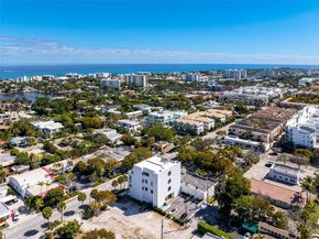 246 NE 6th Ave 302, Delray Beach FL 33483