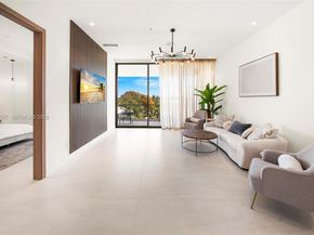 246 NE 6th Ave 302, Delray Beach FL 33483