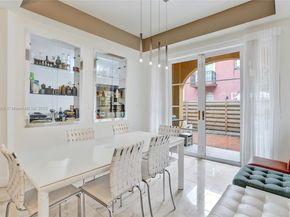 18450 NE 30th Pl, Aventura FL 33160