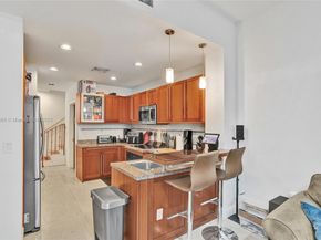 18450 NE 30th Pl, Aventura FL 33160