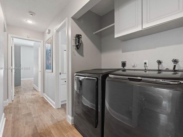 18266 NW 6th St, Pembroke Pines FL 33029