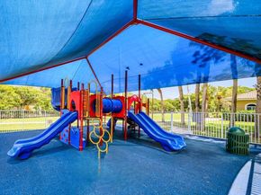 1653 SW 158th Ter, Pembroke Pines FL 33027