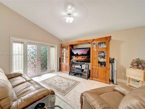 1653 SW 158th Ter, Pembroke Pines FL 33027