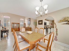 1653 SW 158th Ter, Pembroke Pines FL 33027