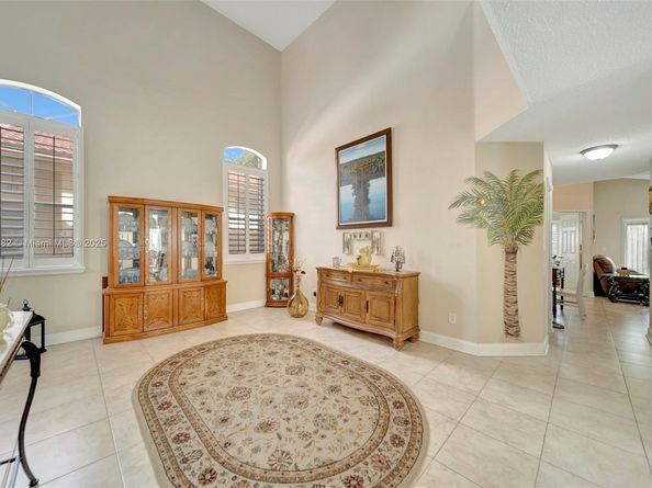 1653 SW 158th Ter, Pembroke Pines FL 33027
