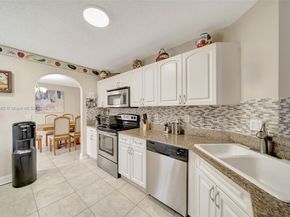 1653 SW 158th Ter, Pembroke Pines FL 33027
