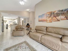 1653 SW 158th Ter, Pembroke Pines FL 33027