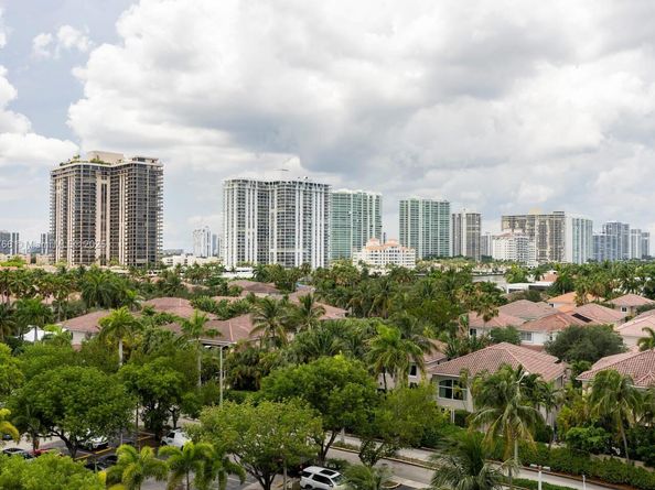 19370 Collins Ave 716, Sunny Isles Beach FL 33160