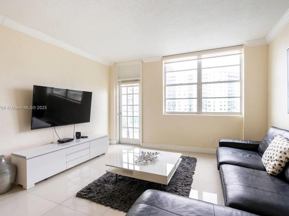 19370 Collins Ave 716, Sunny Isles Beach FL 33160