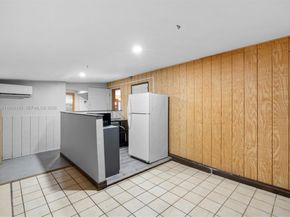 8840 SW 50th Ter, Miami FL 33165