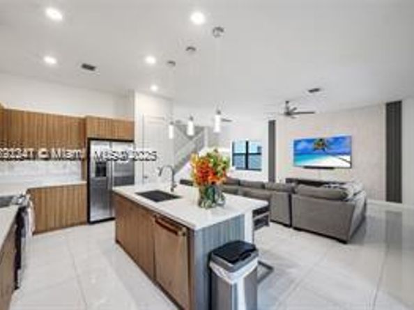 4105 SW 173rd Ave, Miramar FL 33029