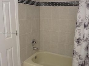 10125 W Sunrise Blvd 104, Plantation FL 33322