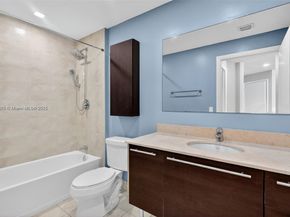 1900 N Bayshore Dr 3605, Miami FL 33132