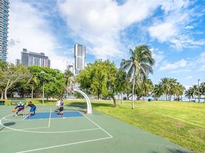 1900 N Bayshore Dr 3605, Miami FL 33132